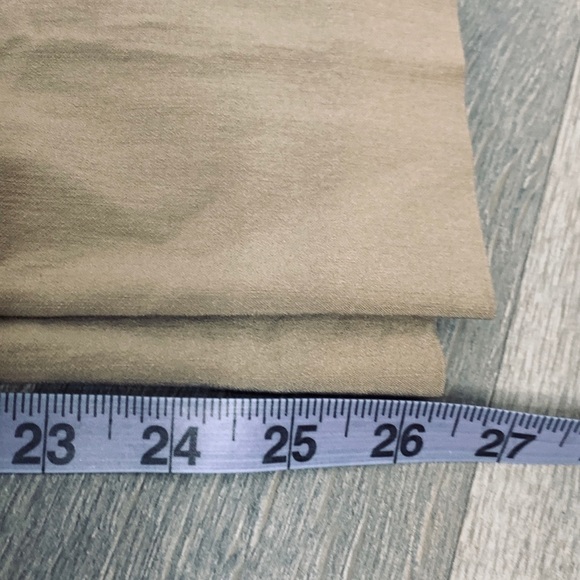 Suzy Shier Tan Capri Pants 🍋 -> Suzy Shier Tan Capri Pants 🍋 - Picture 7 of 7